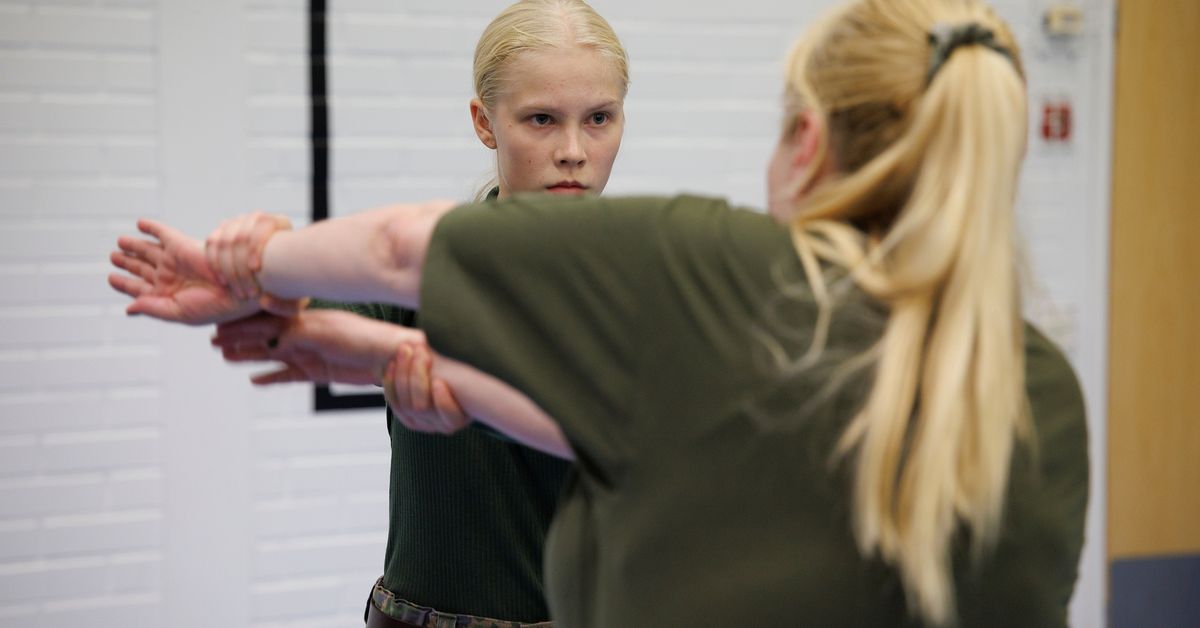 Sadat naiset harjoittelivat poikkeustilanteiden varalle Siilinjärvellä ...