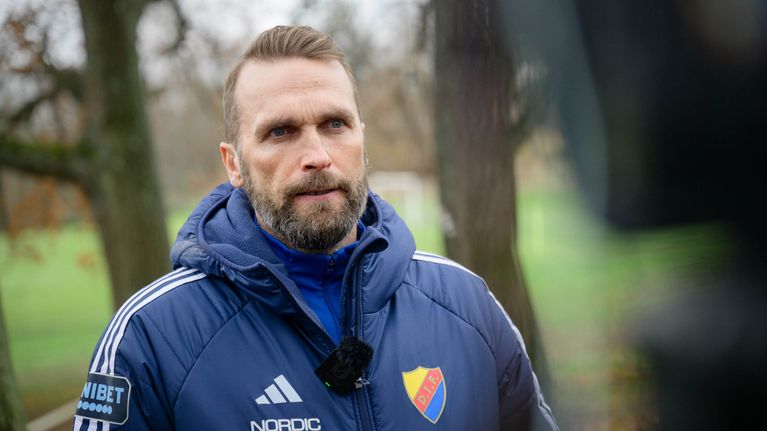 Jani Honkavaara valokuvassa Tukholmassa vuonna 2025.