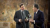 Colin Firth ja Geoffrey Rush elokuvassa Kuninkaan puhe