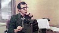 Woody Allen elokuvassa Musta lista (The Front), ohjaus Martin Ritt.