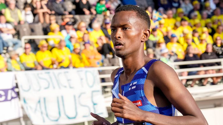 Mustafe Muuse samaan huipputalliin Nathalie Blomqvistin kanssa – ”He ...