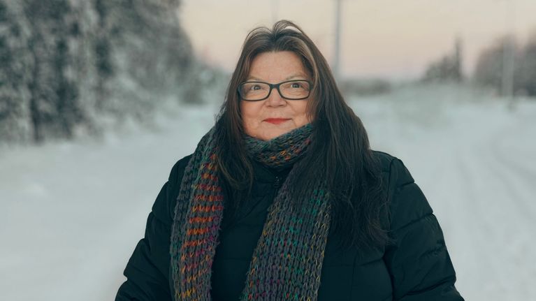 Hilkka Fofonoff mättõõli ǩeeʹrjted da lookkâd jieʹnnǩiõlâs da suʹst ...