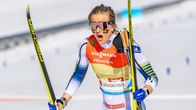Stina Nilsson ropar ut sin glädje efter VM-guld i Seefeld.