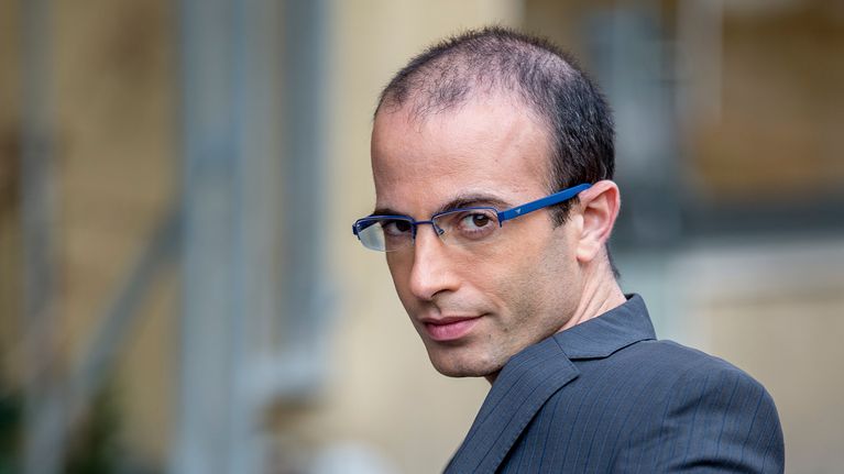 Historioitsija Yuval Noah Harari. Henkilökuva