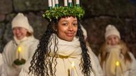 Finlands Lucia 2024 Daniela Owusu under inspelningarna av Luciamorgon 2024 i Lappträsk.
