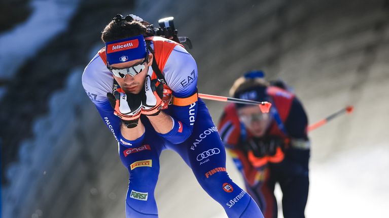 Tommaso Giacomel åker skidor.