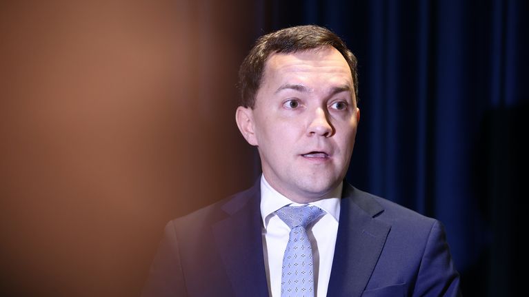 Rydman linjasi palkkakaton järjestöavustuksiin | Uutisia lyhyesti | Yle