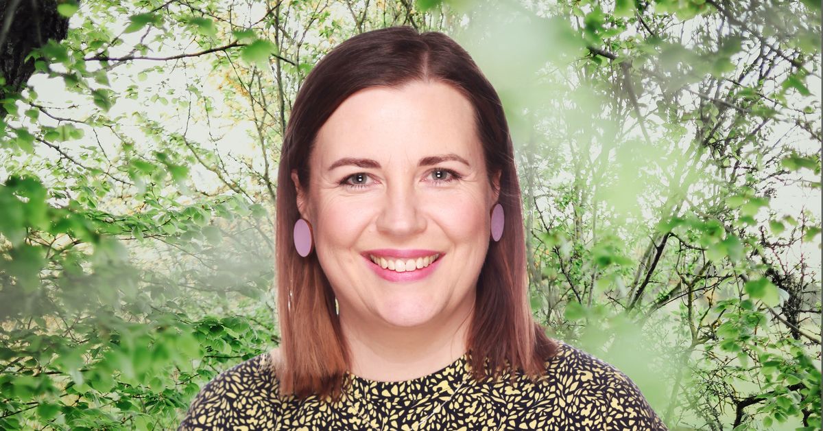 Stand up-komikern Anna Rimpelä: Den finlandssvenska publiken är lite ...