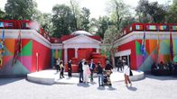 Ingången till huvudutsällningen på konstbiennalen i Venedig 2024.