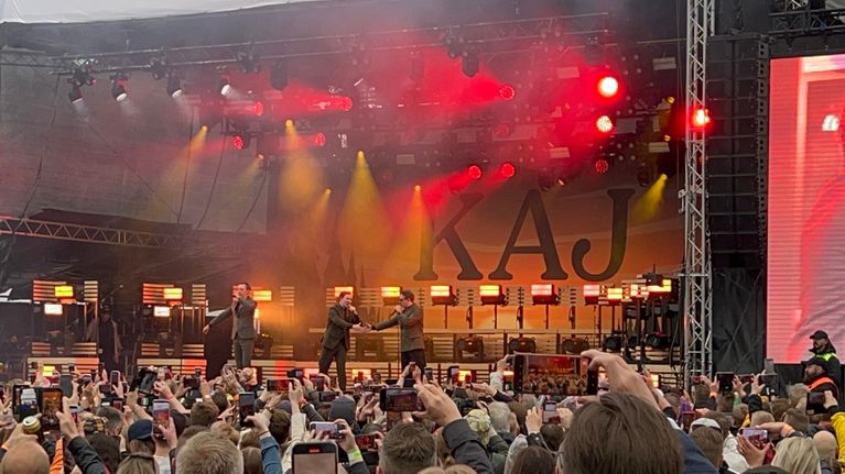 KAJ esiintyy Mustakari Memories -festivaaleilla.