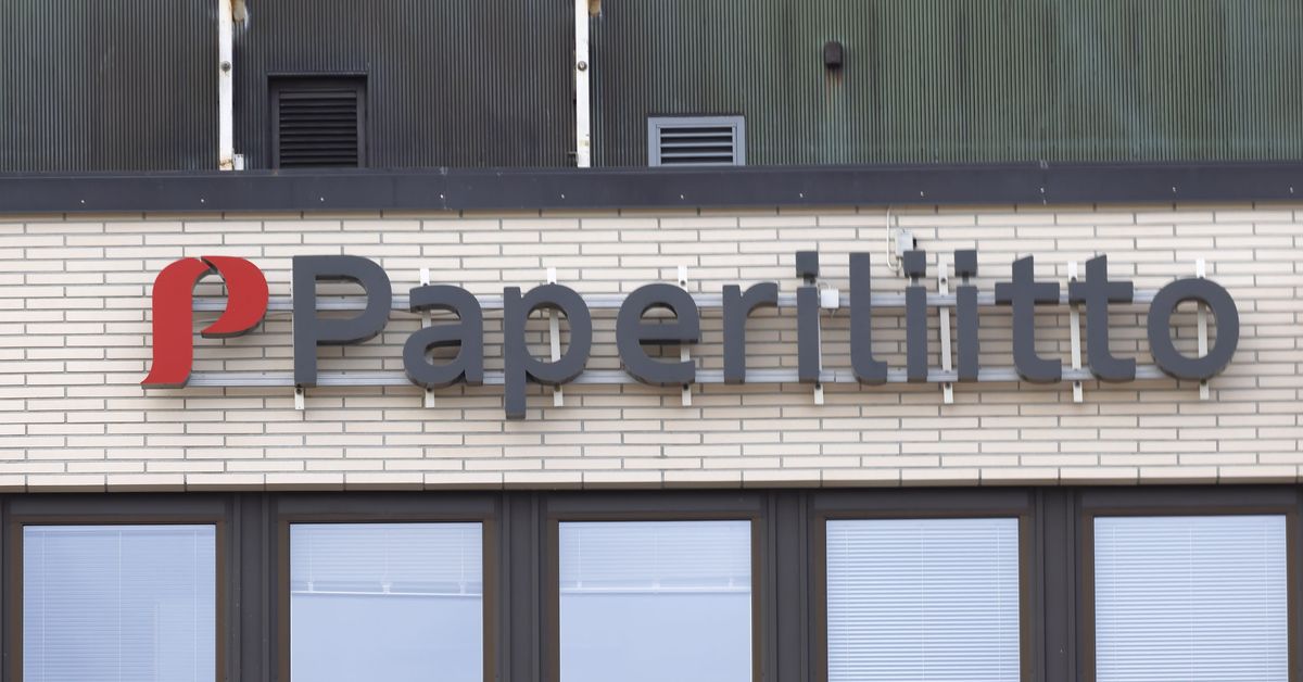 Paper workers join strike wave | Yle News | Yle