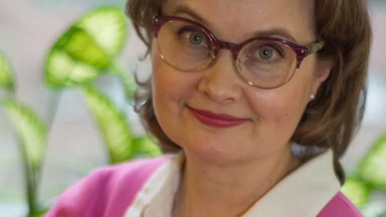 Ensi- ja turvakotien liiton kehitysjohtaja Sari Laaksonen 