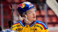 Alberts Smits lähikuvassa.
