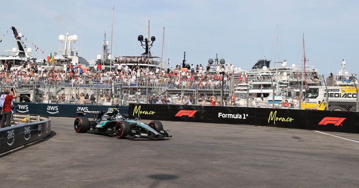 Charles Leclercs bromshaveri orsakade långt avbrott i Monaco