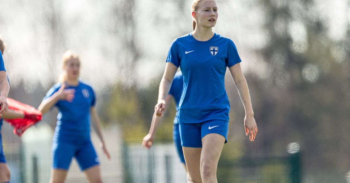 Svag EM-insats av U17-damerna: Tre förluster och nio insläppta mål