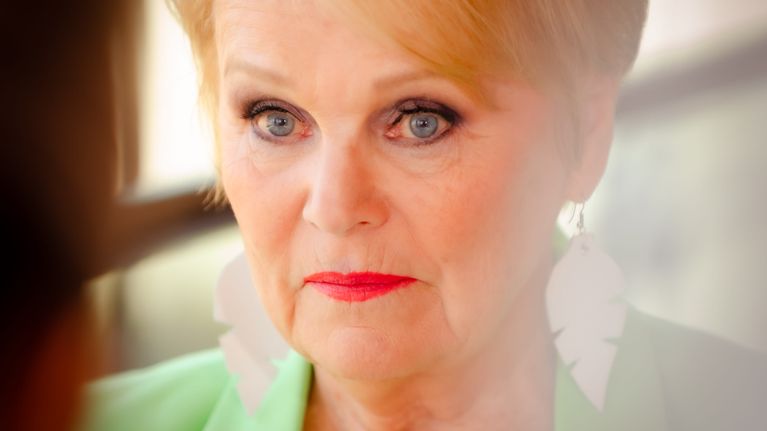 Katri Helena.