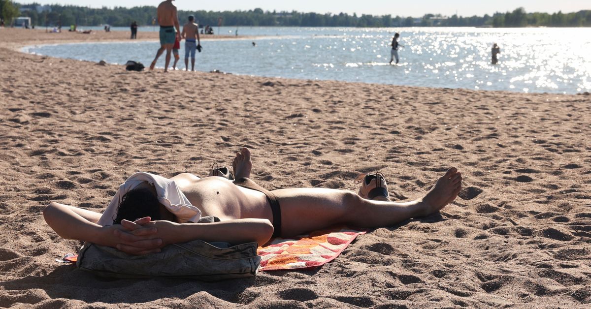 Ilmatieteen laitos muistuttaa UV-säteilyn vaaroist