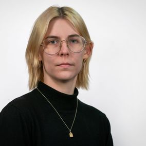 Toimittaja Viivi Koivistoinen.