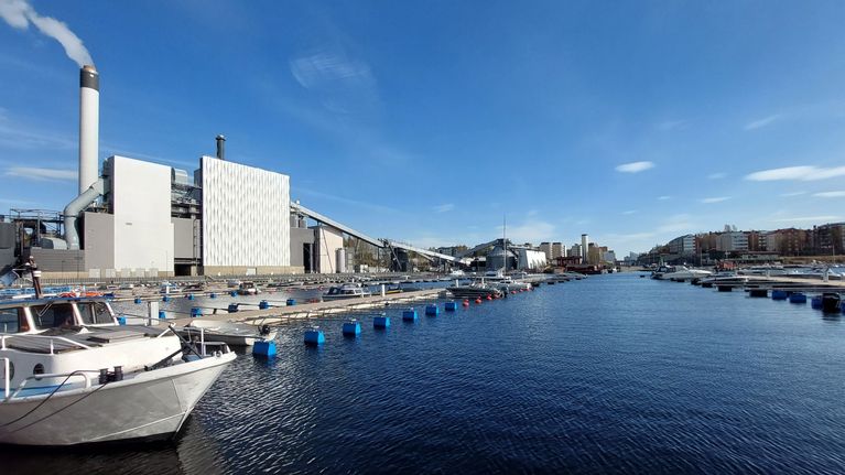 s-hk-laitoksen-suursatsaus-vihittiin-k-ytt-n-naistenlahti-3
