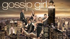 Gossip Girlin tyylikkäät nuoret päähenkilöt on editoitu poseeraamaan New Yorkin kaupunkimaiseman keskelle.