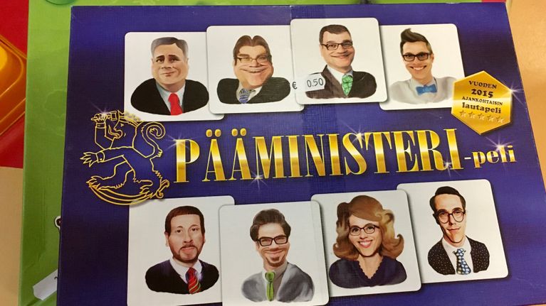 pääministeripeli kierrätyskeskuksessa
