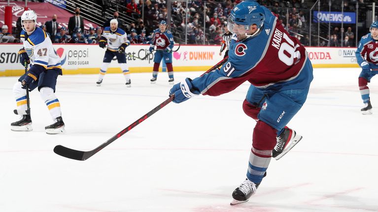 Nazem Kadri kuvassa