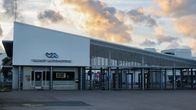 Uudenkaupungin autotehtaan pääportti. 