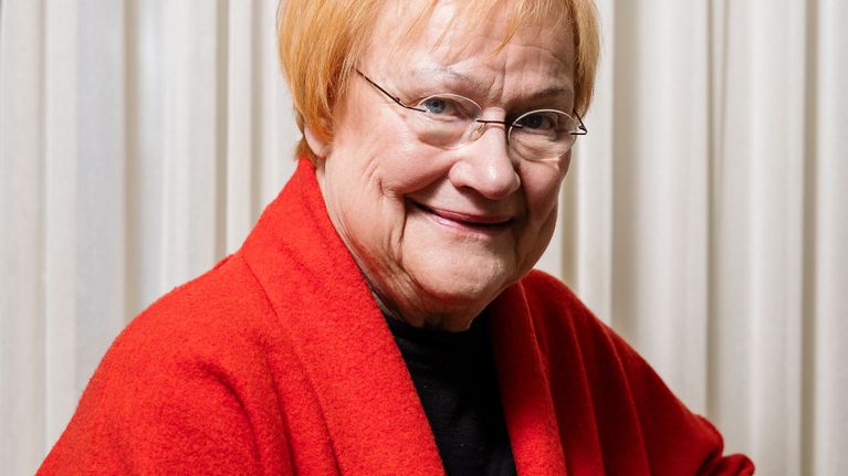Presidentti Tarja Halonen joutui sairaalaan noroviruksen vuoksi ...