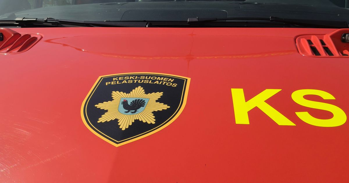 Motoristi ja henkilöautoilija kolaroivat Jyväskylän Keljossa