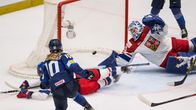 Elisa Holopainen saalisti mahtitehot 3+2, kun Naisleijonat voitti Tshekin 5-2 EHT-turnauksessa. 