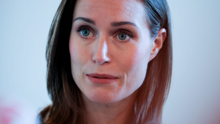 Sanna Marin (sd.) tiedotustilaisuudessa.