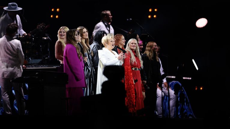 Katri Helenan jäähyväiskonsertti Olympiastadionilla 16.08.2025.