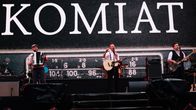 Komiat -yhtye lämmittelybändinä Katri Helenan jäähyväiskonsertissa Olympiastadionilla 16.08.2025.