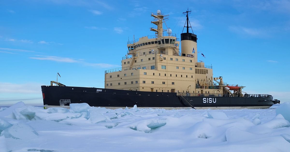 Finland takes notice of US icebreaker plans