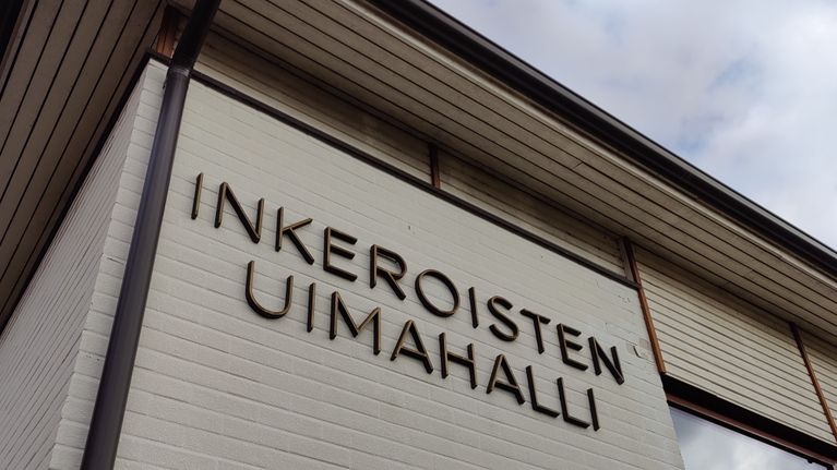 kouvolan-kaupunki-s-st-j-reill-keinoilla-kolme-uimahallia-ja-yksi