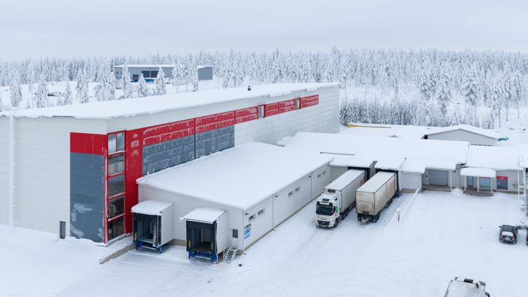 Tunnetut huonekalujätit kaatuvat, mutta Ranualta ponnistanut ...