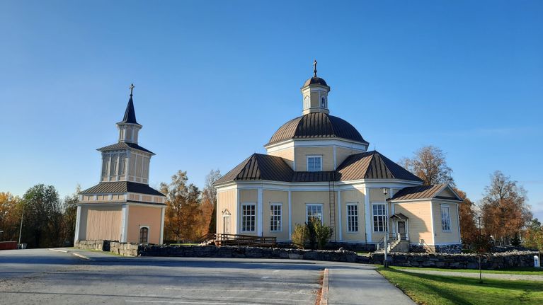 Nedervetil kyrka.