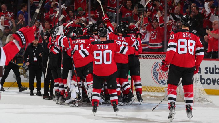 Erik Haula iski lopullisen niitin ja Devils tyrmäsi Rangersin ...