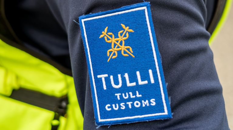 Yli kahden vuoden odotus päättyi itärajalla Tullin jättilomautuksiin ...