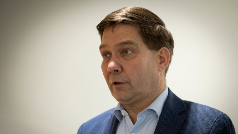 Krisdrabbade lantbrukare väntar i spänning på regeringens bränslebeslut ...