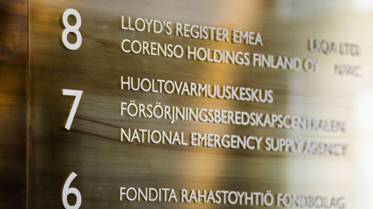 Kuvassa on Huoltovarmuuskeskuksen toimitilat osoitteessa Aleksanterinkatu 48 A, Helsinki.