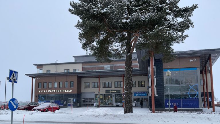 Kiteen kaupungintalo tehtiin liiketaloon.