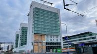 Asemantorni-kerrostalot Rautatienkadulla Oulussa.