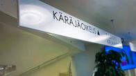 Keski-Suomen käräjäoikeus käytävän kyltti.