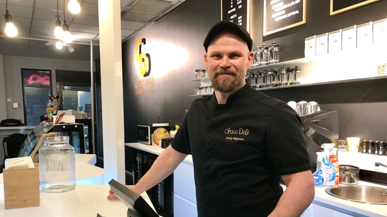 Choco Deli Oy:n yrittäjä Jouko Rajanen Rovaniemeltä
