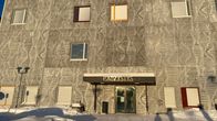 Varkauden hyvinvonitikeskus Aallon päivystys ulkoa. 