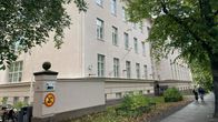 Etu-Töölön lukion julkisivu.