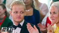 Marius Borg Høiby tillsammans med sin mor Mette-Marit.