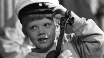 Pekka Kuusisto Viuluviikarit musiikkimaassa -ohjelmassa (1986).