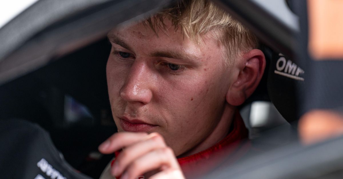 Pajari tappade i Portugals VM-rally – slutade sjua efter punktering på näst sista specialsträckan